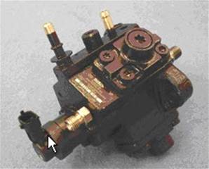 Pompe CR 0445010371 echange Standard BOSCH 0 445 010 371